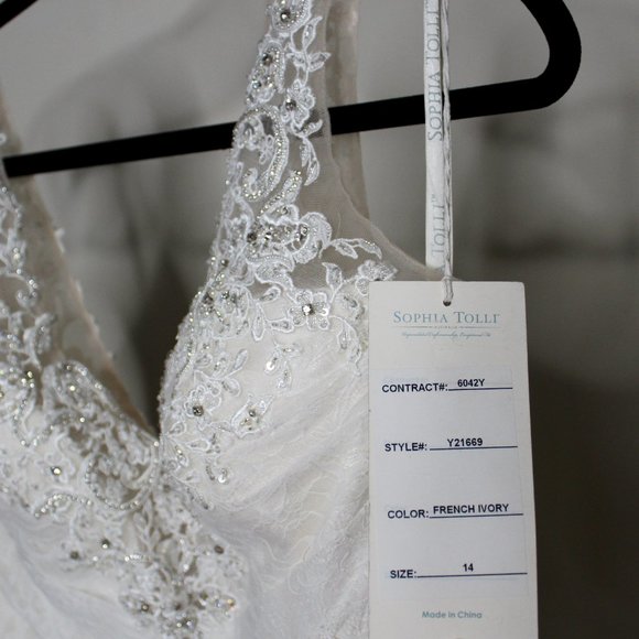 Sophia Tolli Sleeveless Soft Lace Mermaid Wedding